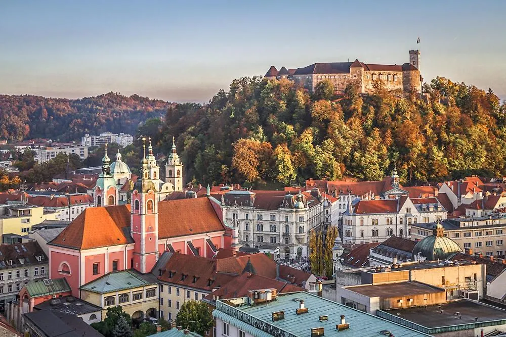 Ljubljanaart Apartment Bed & Breakfast
