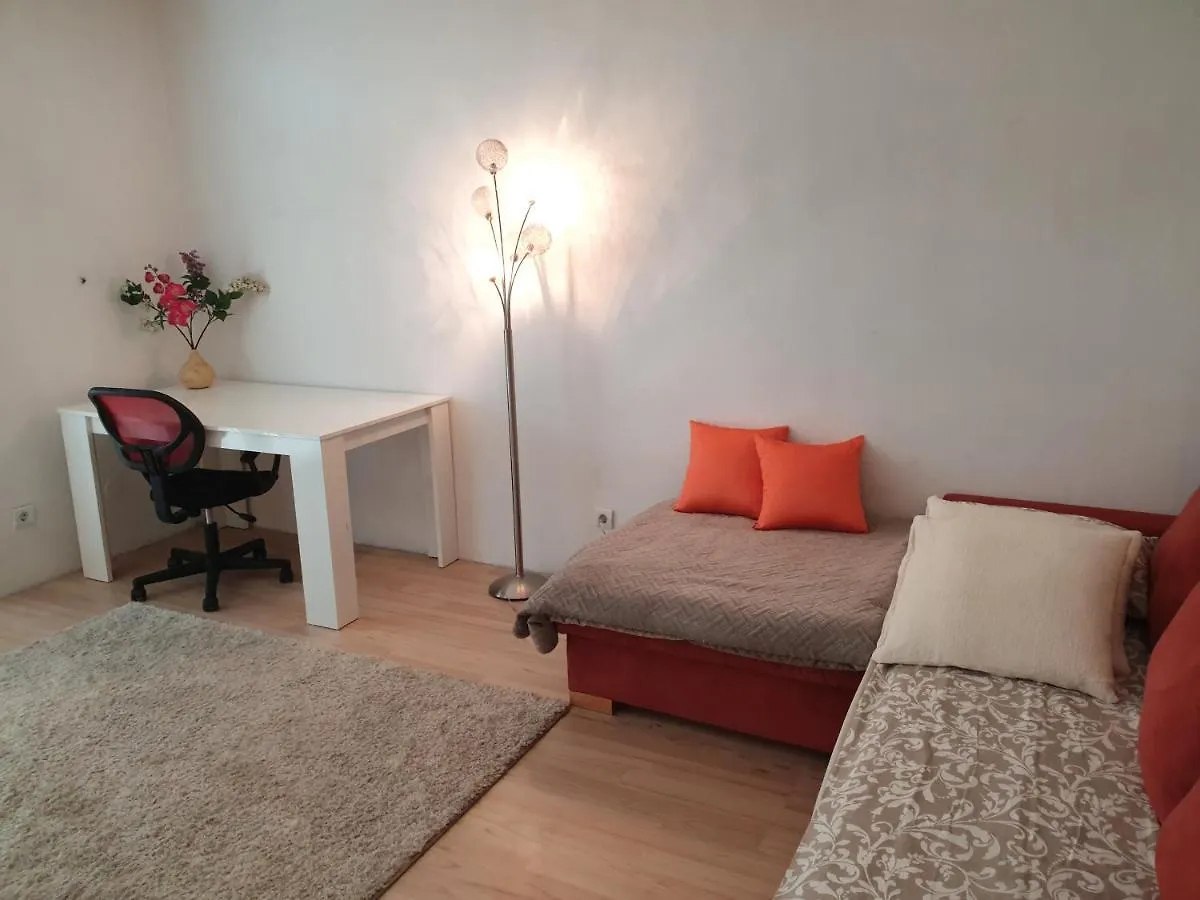Bed & Breakfast Ljubljanaart Apartment
